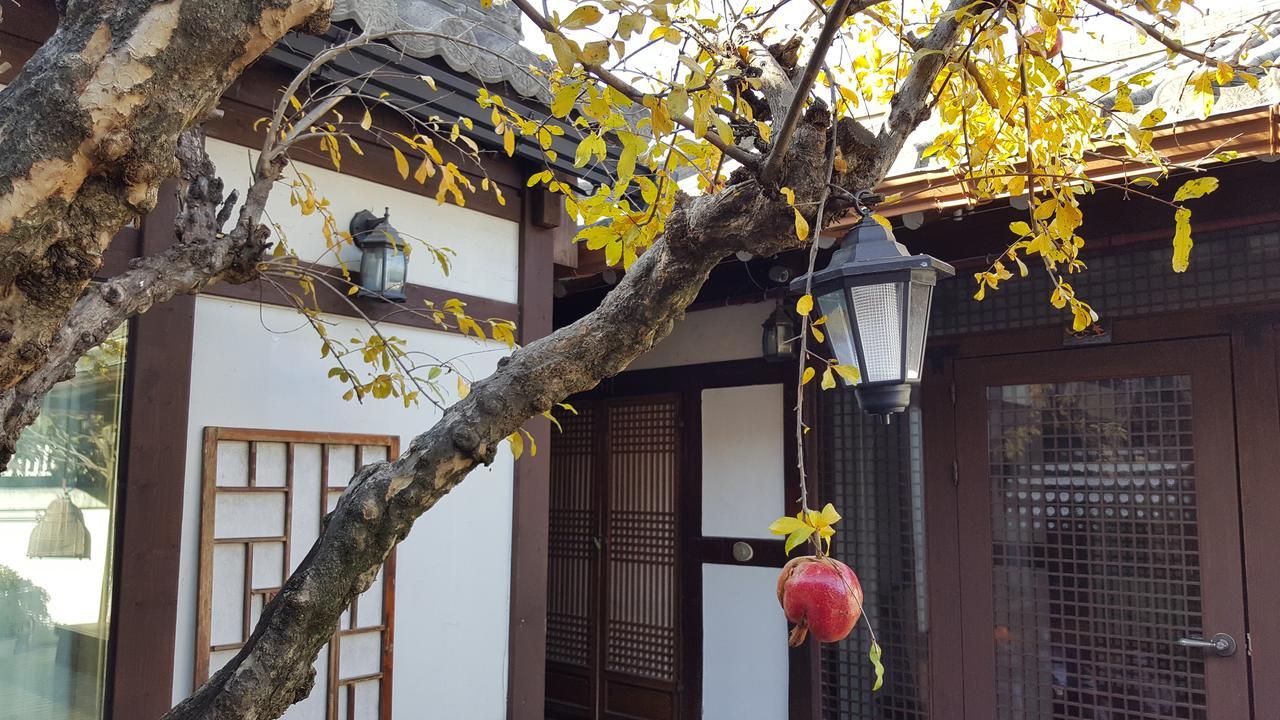 Inyeon Hanok Guesthouse Чонджу Екстер'єр фото